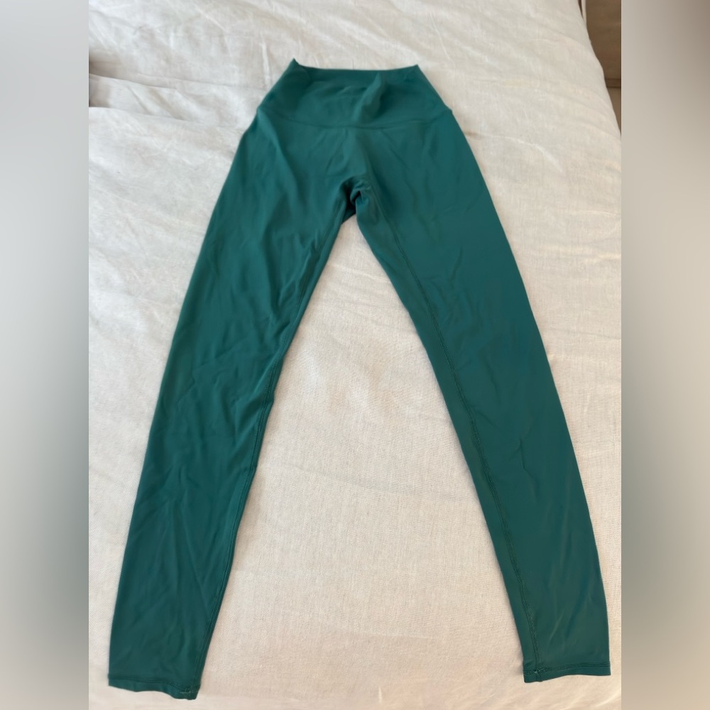 NVGTN signature leggings in Pine